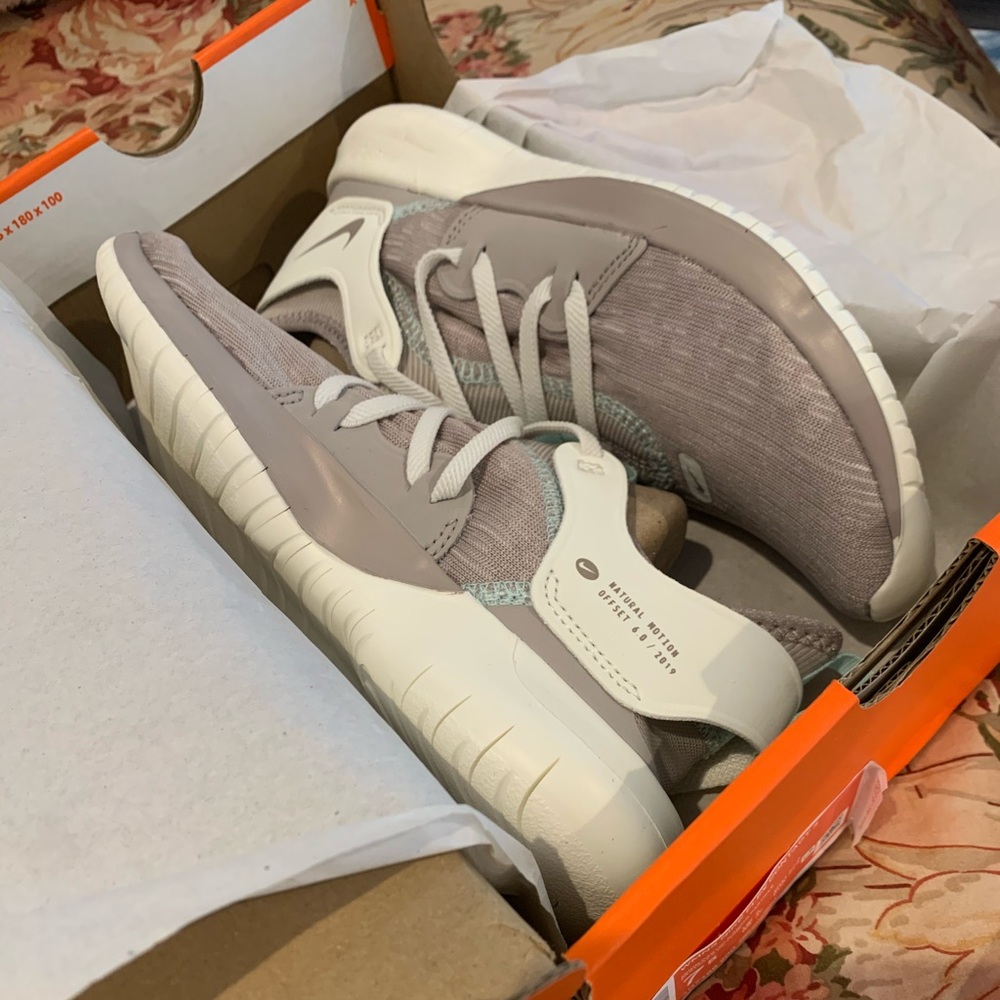 nike women's flex contact 3 running shoes